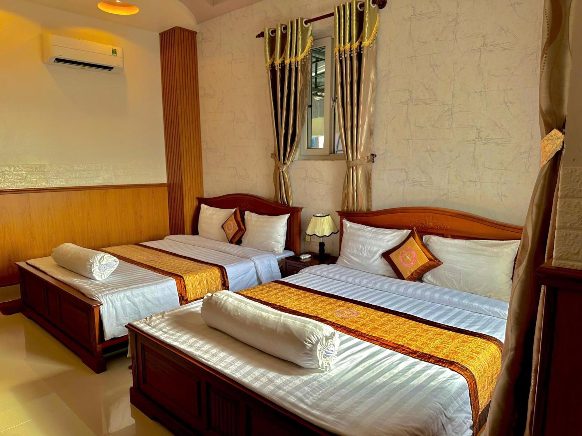 Phuc Hung 2 Hotel Rạch Giá Exterior foto